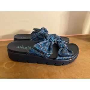 Alegria size 9 (39) Dream Fit Slide Sandals blue Sage women’s shoes